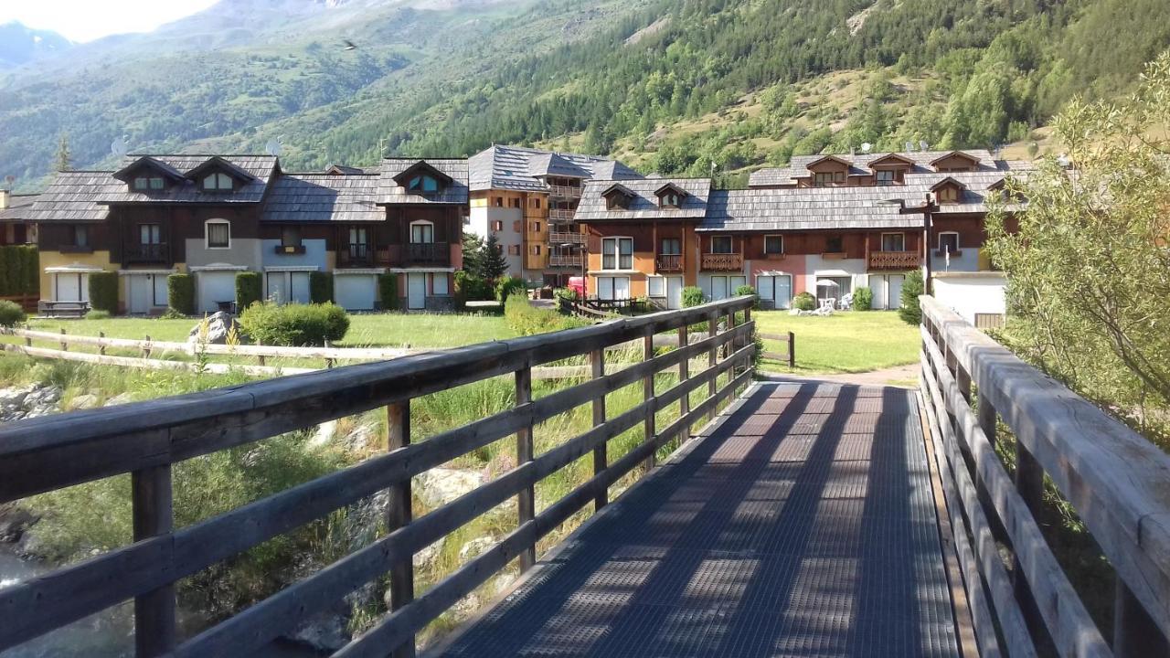 Appartement 24 Les Chalets Du Jardin Alpin La Salle-les-Alpes Exteriör bild